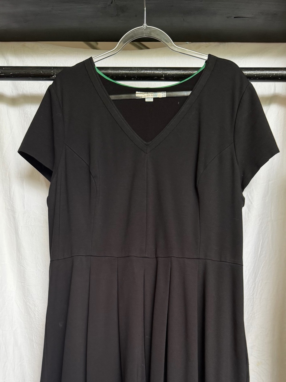Black V-Neck Short Sleeve Women's Dress Boden